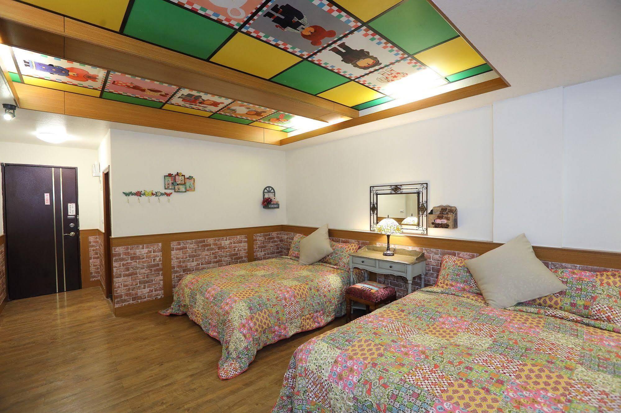 First Place B&B Hualien Exterior foto